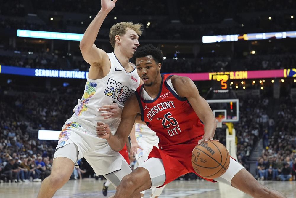 够在投票初 够在投票初